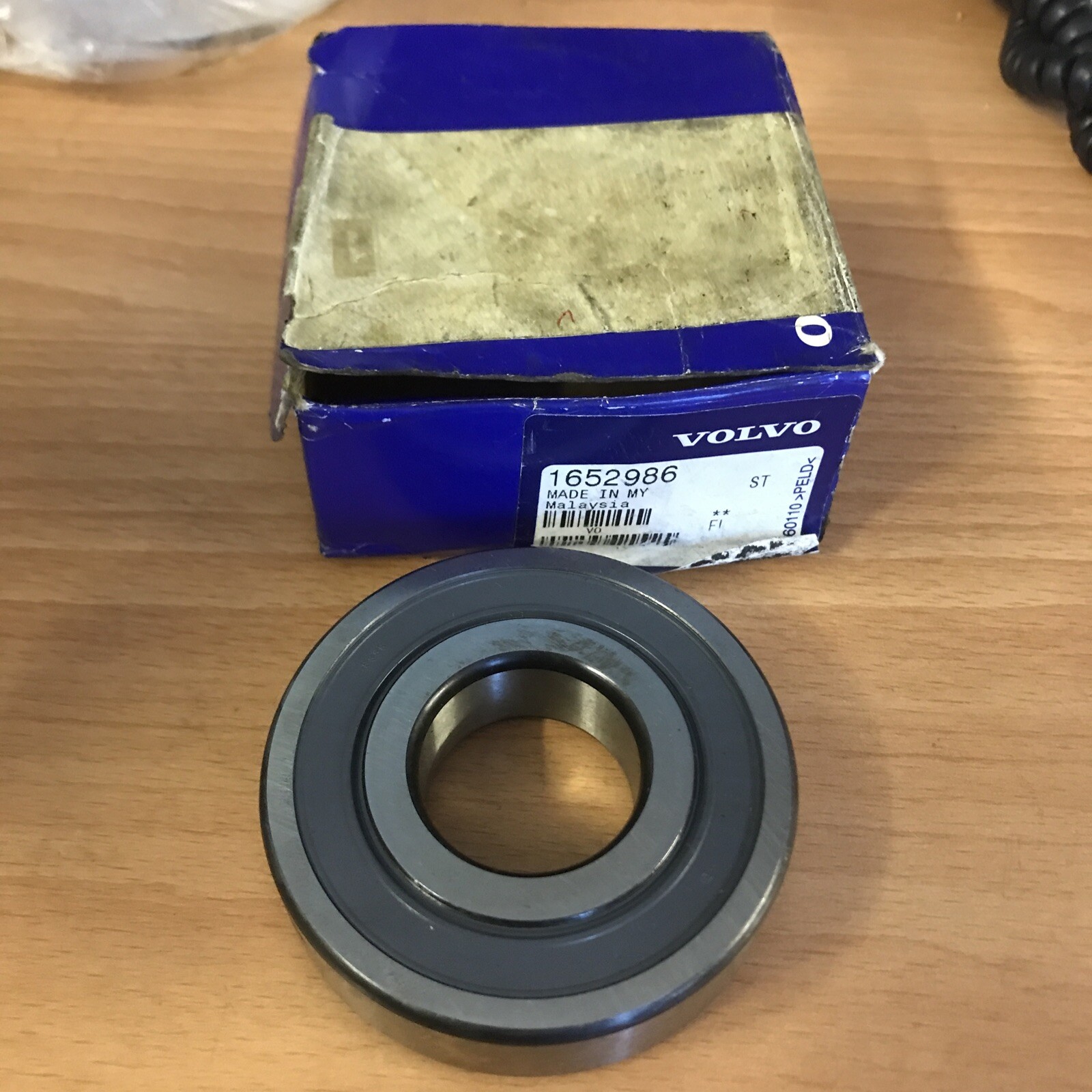 Volvo pilot bearing 1652986 | eBay