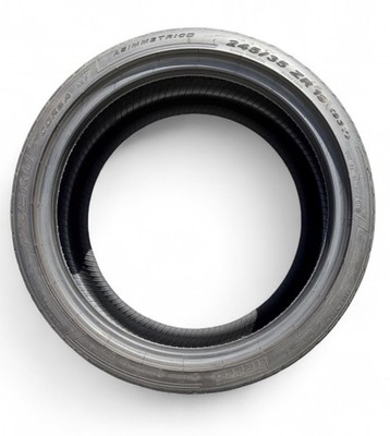Pirelli P Zero 245/35ZR19 93Y XL Tire 8/32nds No Repairs DOT 4117