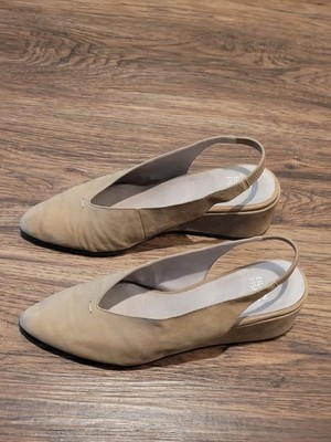 Eileen Fisher Devi Slingback Shoe Size 8 Women's  In Latte Tumbled Nubuck