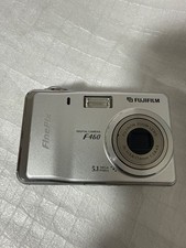 FUJIFILM Finepix F460 Compact Digital Camera Tested Working Seller Japan