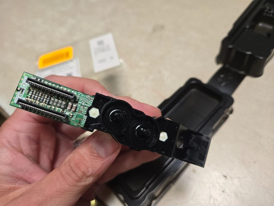 EPSON DX4 Print Head Roland RS640 JV3-160sp Print Head DX4 Print Head 6000005213 - Image 4 of 4