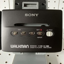 JUNK Showa Retro Sony Cassette Walkman WM-EX555   For Repair or Parts