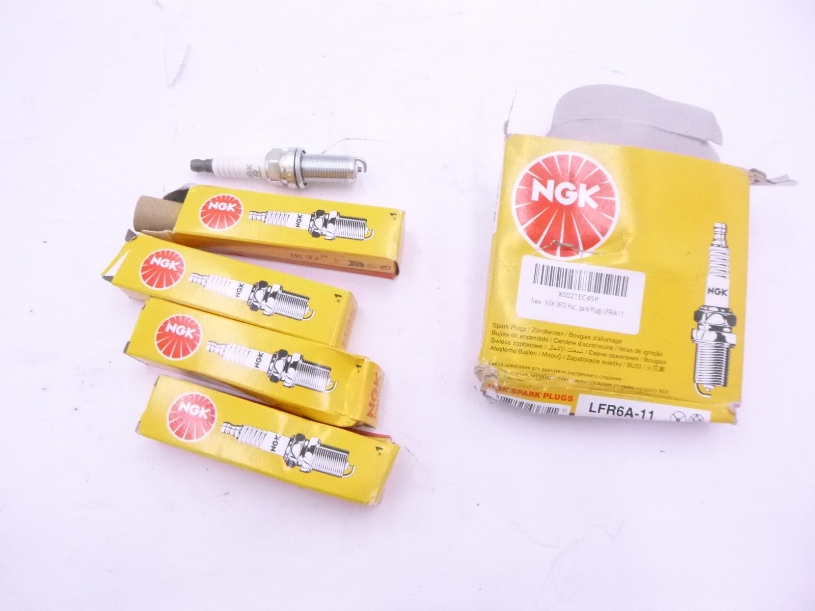 4 Pack NGK V-Power Spark Plug LFR6A-11
