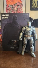 Iron Studios Batman v Superman: Dawn of Justice – Armored Batman 1/10 Art Scale