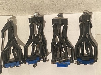  4 Thunder-Tiger MTA4 Querlenker-V-H-O-U-R-L/Radträger/17mm-Mitnehmer/CVD-Wellen