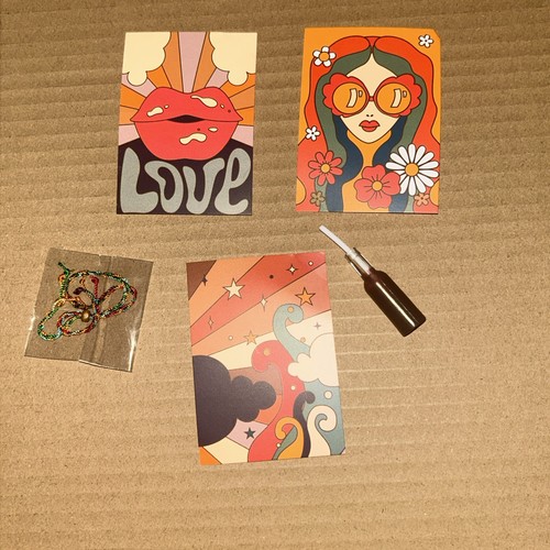 Integrity Toys Poppy Parker Doll Peace 'N Harmony Soda Bottle , Head Band Poster