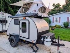 2020 Braxton Creek Bushwacker 10SS Teardrop Camper With Rooftop Tent