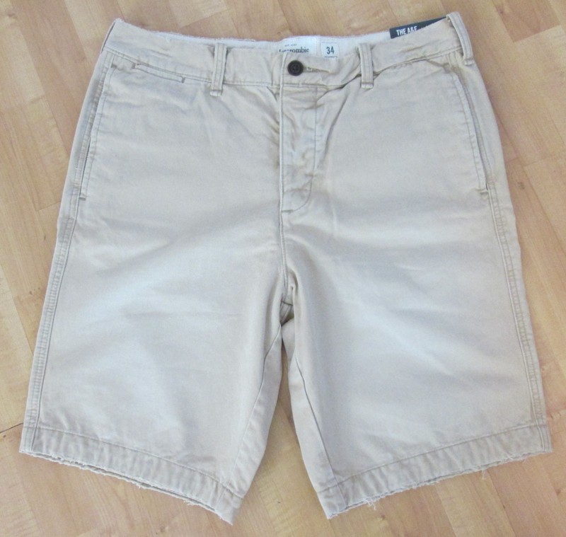 Abercrombie & Fitch Classic Fit Button Fly Shorts, Gold, Men 34, NWT`s