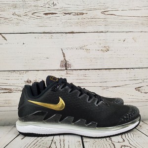 black and gold mens tennis shoes
