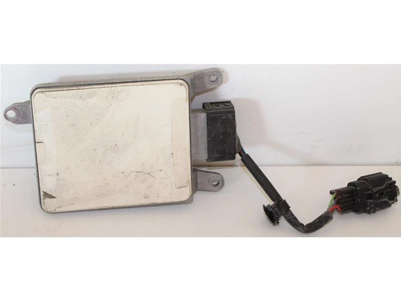 G33D67Y80F CENTRALINA CONTROLLO LUCI POSTERIORI DX MAZDA CX-7 (ER) 2.2D KW127 - Immagine 2 di 3