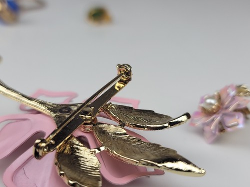Vintage Coro Enamel Flower Brooch Pin And Matching Clip On Earings w/ Pearlf - Picture 17 of 24