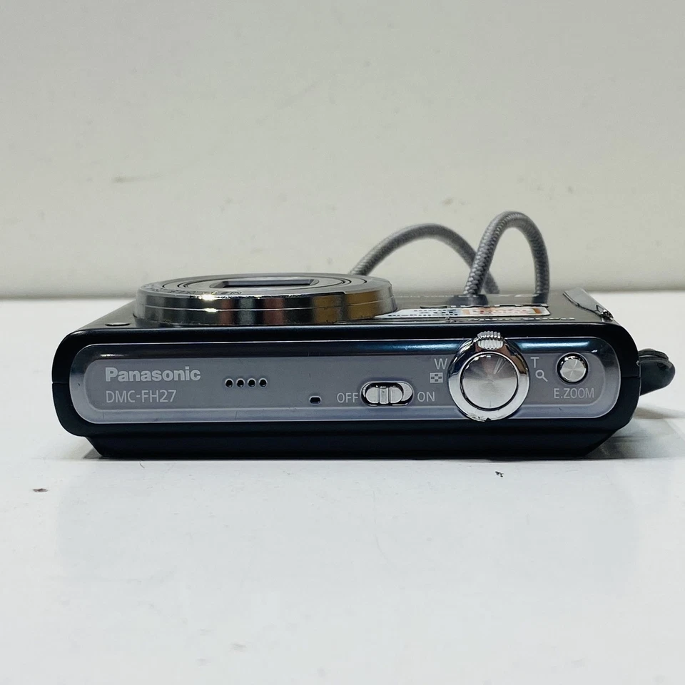 Panasonic LUMIX DMC-FH27 16.1MP Compact Digital Camera - Image 4 of 4
