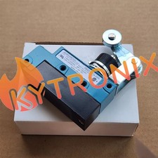 NEW MICROSWITCH BZE6-2RQ2 LIMIT SWITCH, for HONEYWELL BZE6 Series Switch