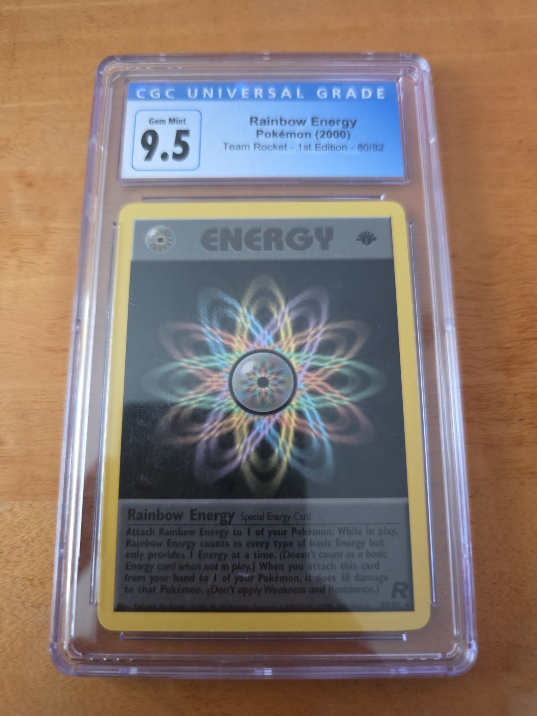 2000 POKEMON TEAM ROCKET 1ST EDITION #80/82 RAINBOW ENERGY Cgc 9.5/10