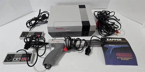 X-916 VINTAGE ORIGINAL NINTENDO NES VIDEO GAME SYSTEM