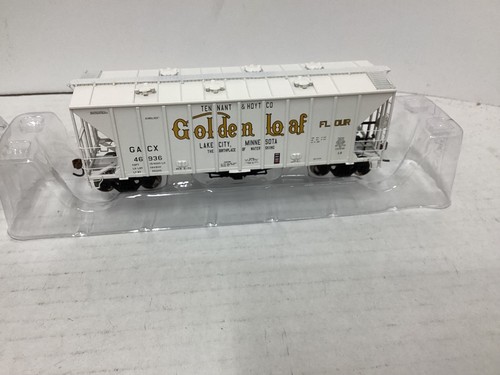 Athearn. #87623 escala HO "Golden Load" 40' 2600 CF tolva de deslizamiento aéreo Rd. #46936 | Condition: New