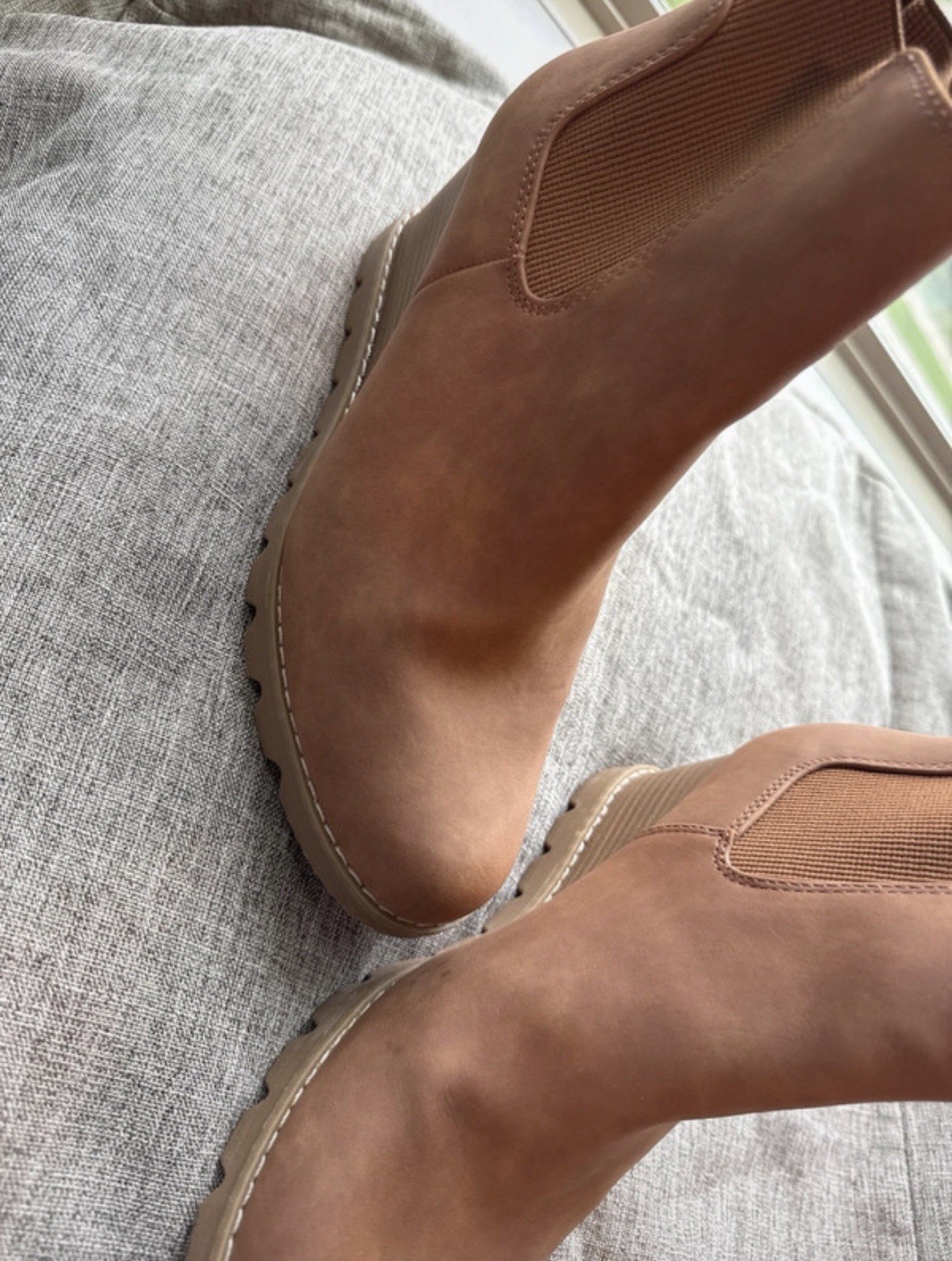 Universal Thread Brown Stretch Pull-On Chelsea We… - image 1