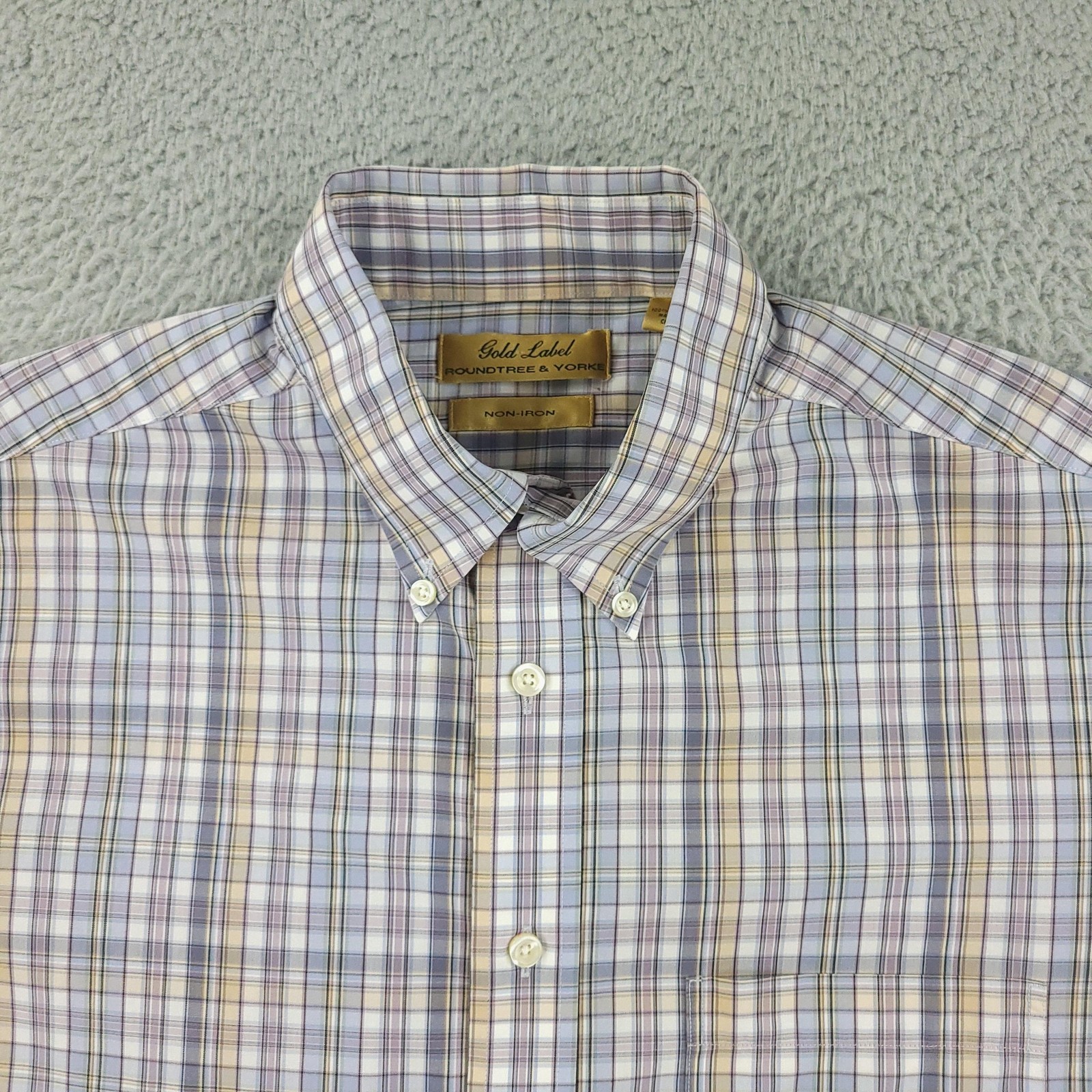 Roundtree & Yorke Gold Label Shirt Mens Large Plaid Short Sleeve Non Iron Cotton