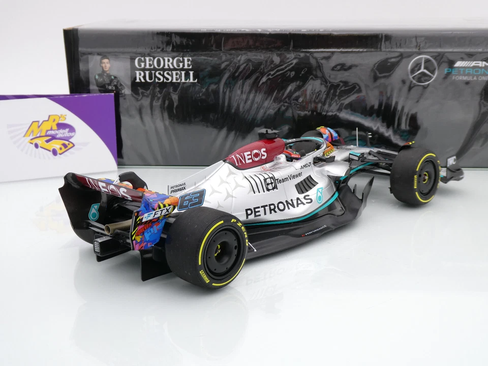 Minichamps 110220563 # Mercedes-AMG W13 F1 Miami GP 2022 " George Russell " 1:18 - Bild 4 von 4