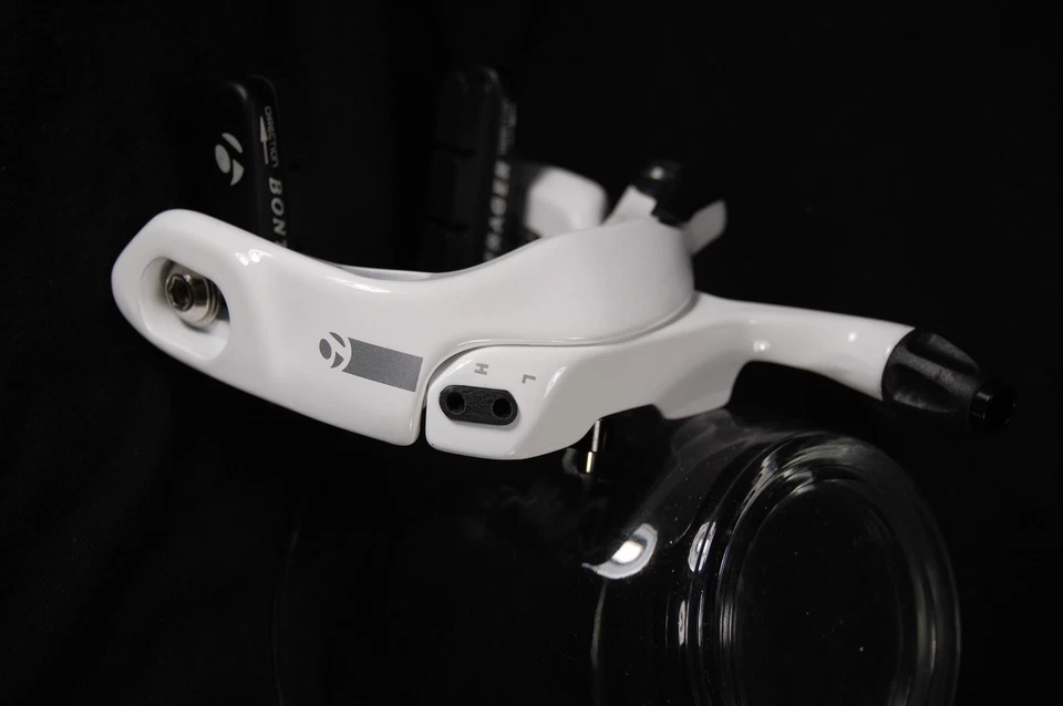 BONTRAGER SPEED LIMIT FRENO INTEGRADO / Blanco / Pastillas y pernos incluidos Foto 4 de 4