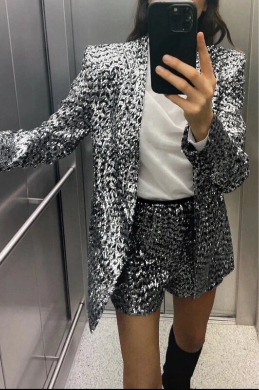 ZARA高級ジャケット 美品 ZARA オーバーサイズ クロップド テーラード ジャケット S 黒