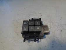 Discovery 4 Off Side Front Door Lock Switch AH22-14017 AA Land Rover