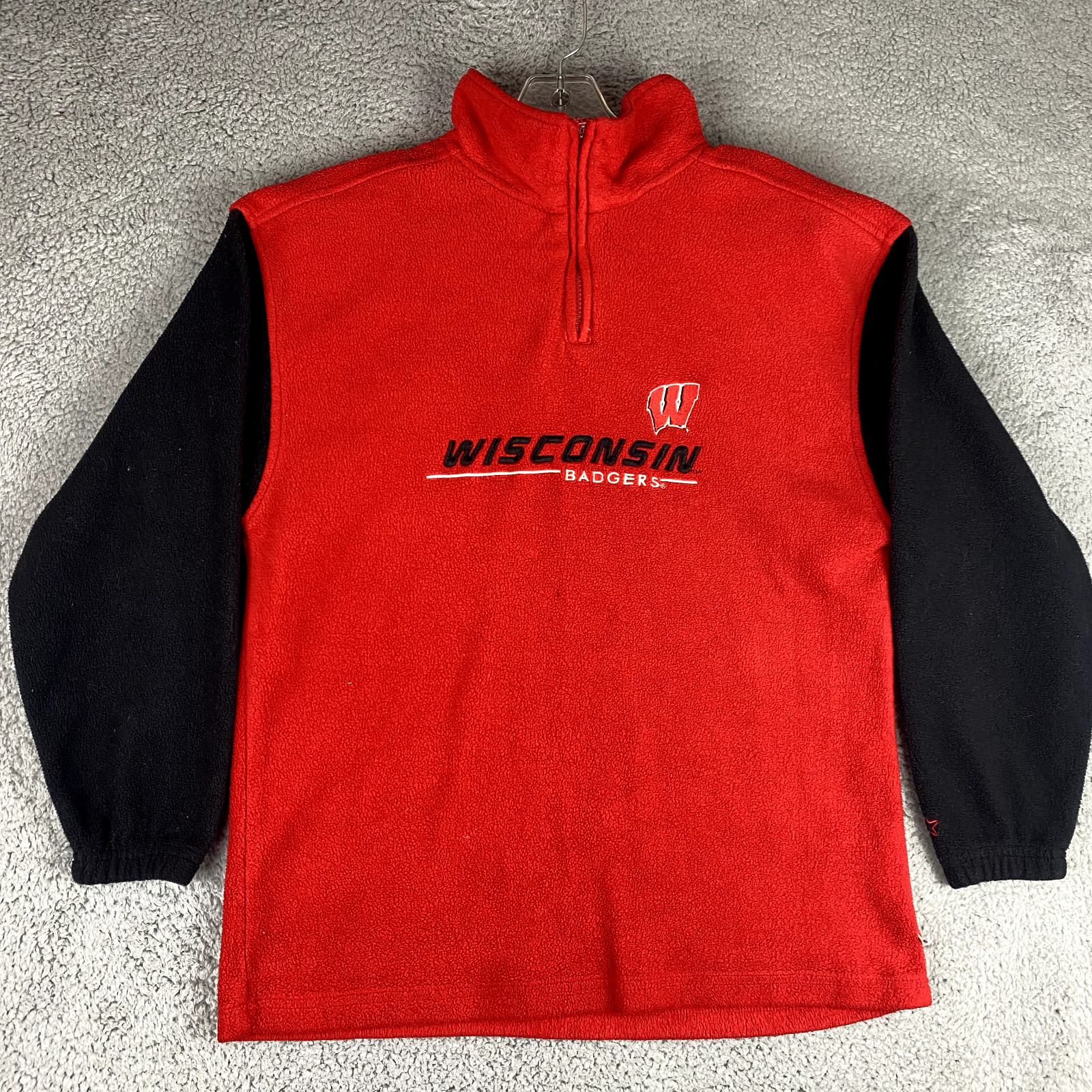 VINTAGE Wisconsin Badgers Sweater Mens M Red 1/4 Zip Starter Fleece College Y2K