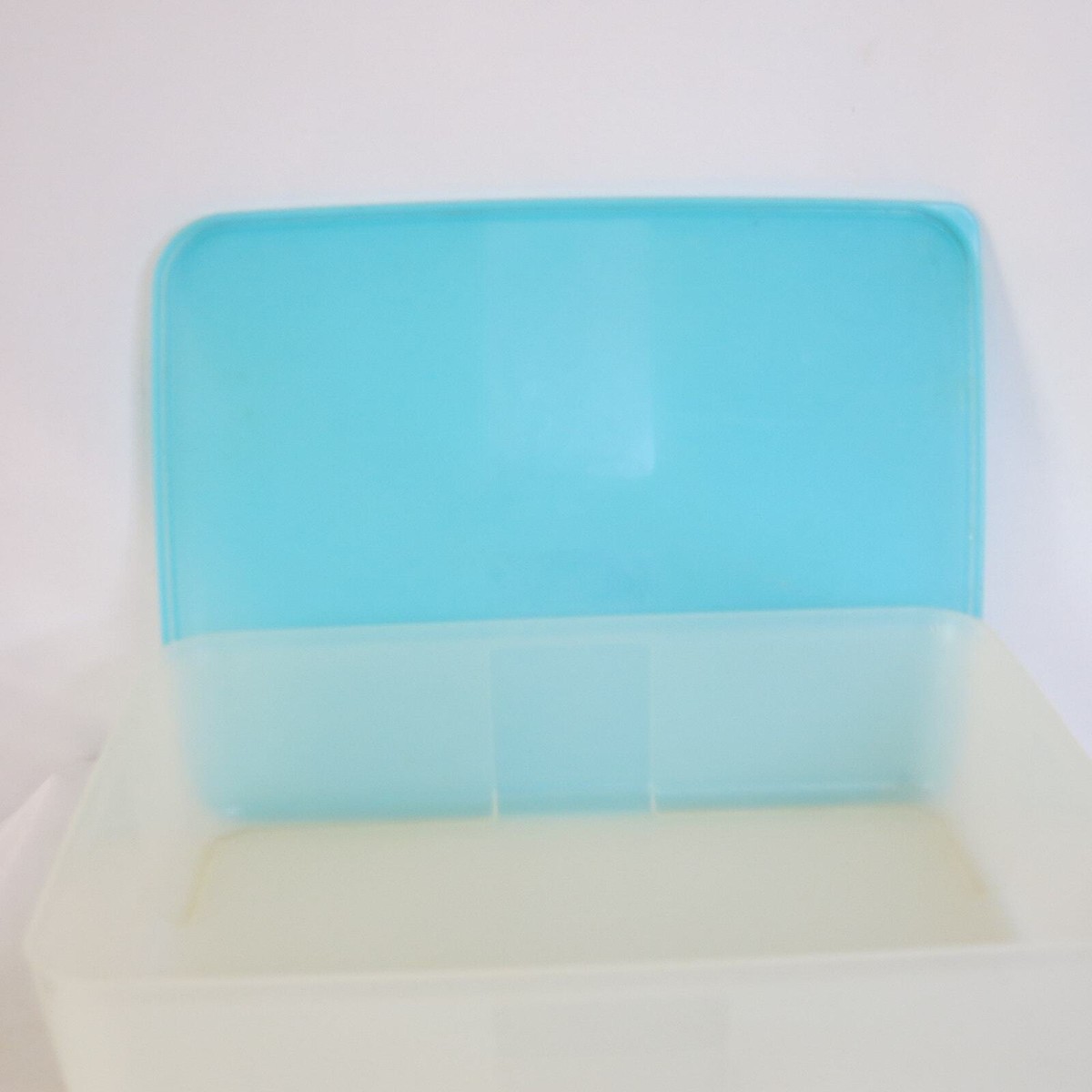 VINTAGE TUPPERWARE Freezer Mate 14 Cup Rectangular Container