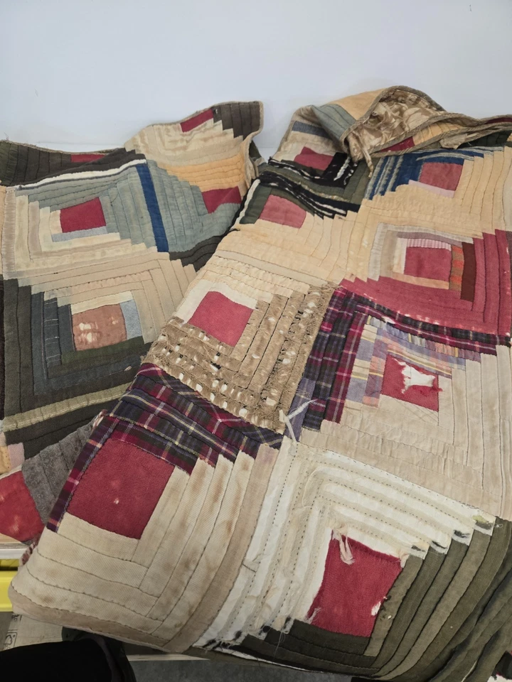 Antique Hand-Sewn Log Cabin Quilt – 1800s/1900s Era Warm Earth Tones, Hand Quilt - Image 3 of 4