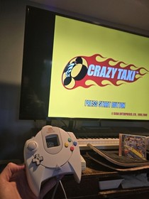 Crazy Taxi Sega Dreamcast Video Game (Disc comes with Manual & Case)