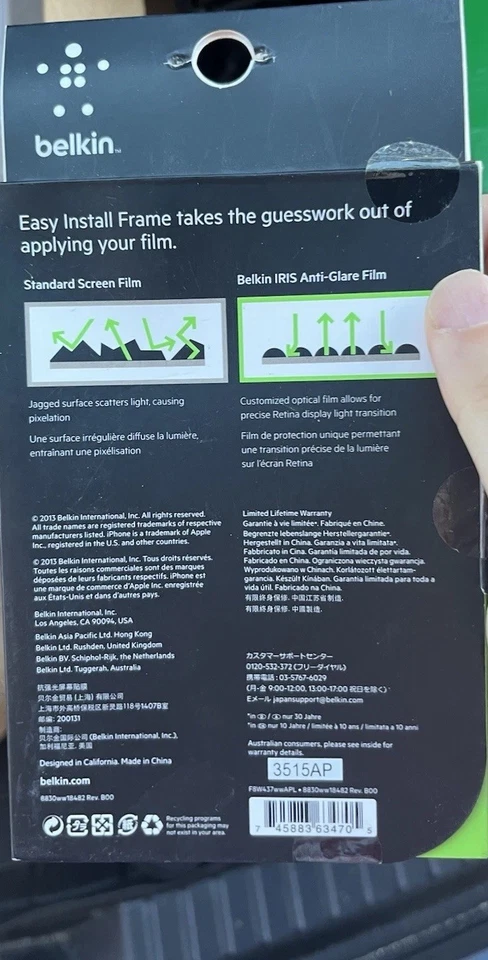 Paquete de 2 películas protectoras de pantalla antideslumbrante Belkin Iris para iPhone 4S Foto 2 de 2