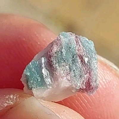 LOVELY PARAIBA CUPRIAN BLUE PINK TOURMALINE COPPER BEARING BATALHA MINE BRAZIL