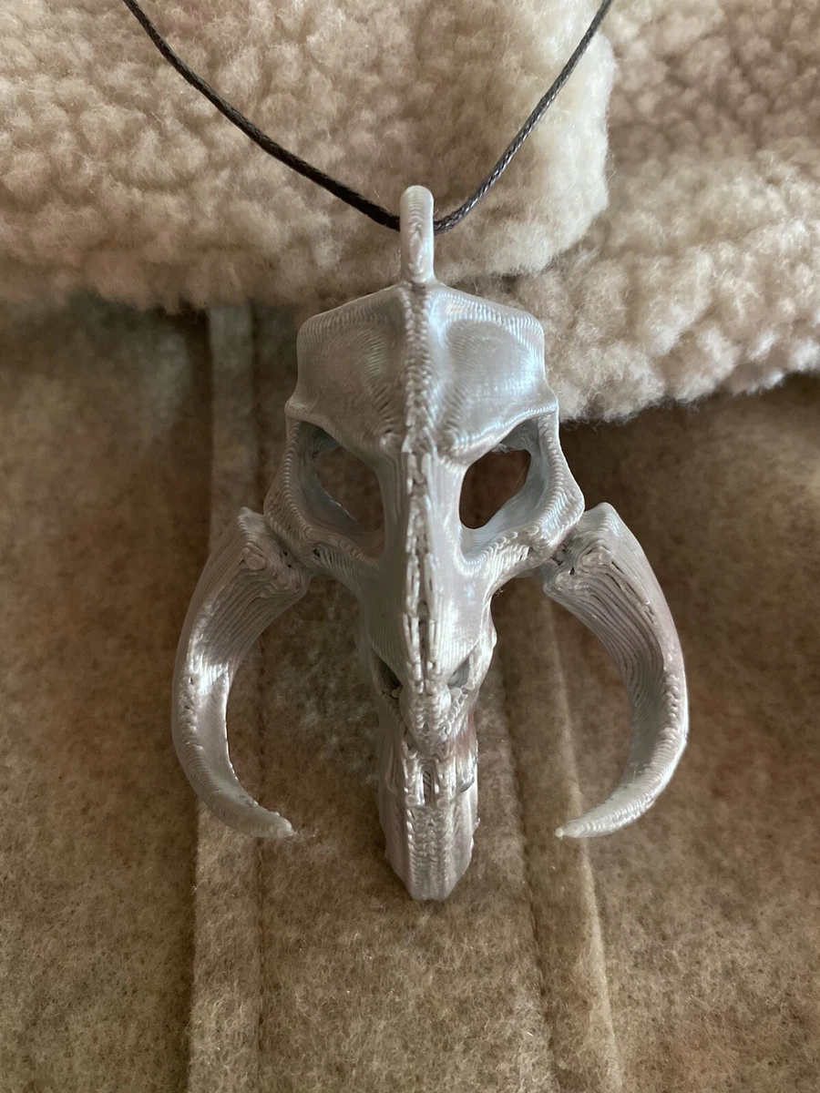 Mandalorian necklaces 2024