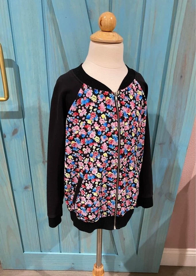 Disney D-Signed Girl’s Black Floral Jacket -10/12Y - Image 4 of 4