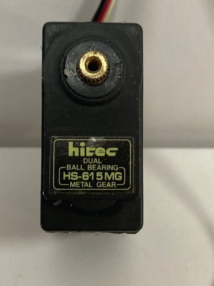 HITEC METAL GEAR SERVO HS-615MG USED FOR CRAWLER FUTABA No Mounting Holes - Image 2 of 4
