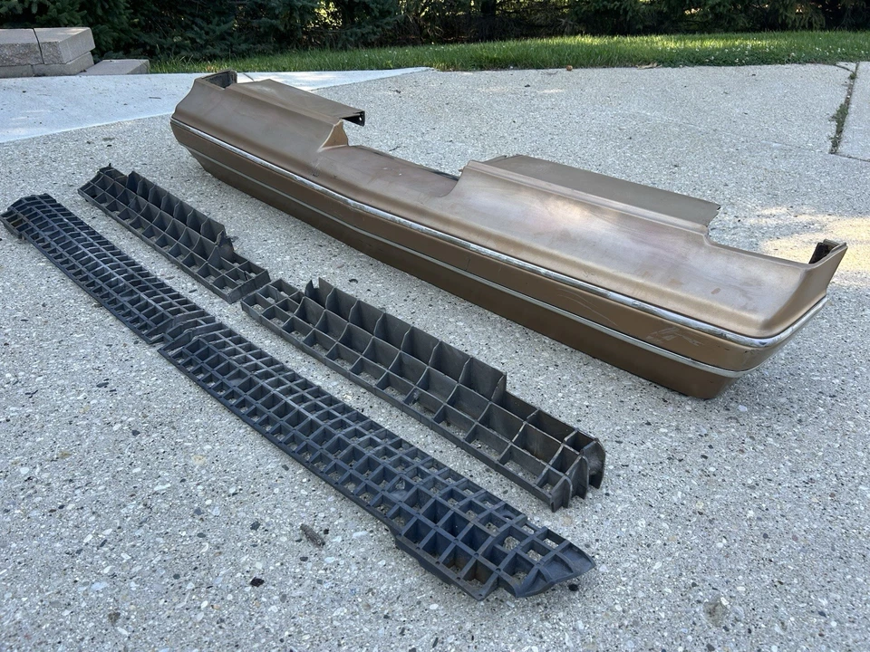 1986-1988 Chevrolet Monte Carlo LS Luxury Sport Rear Bumper Cover w/Supports - Image 2 of 4