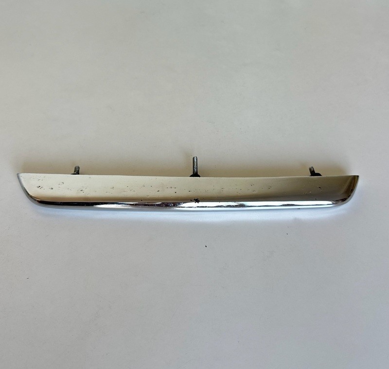 MASERATI Sebring 1965> TRUNK LID TRIM fregio cofano bagagliaio ORIGINAL