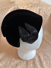 VINTAGE WOMEN'S FASCINATOR HAT BLACK VELVET WITH BEADS JACCARD EXCLUSIVE