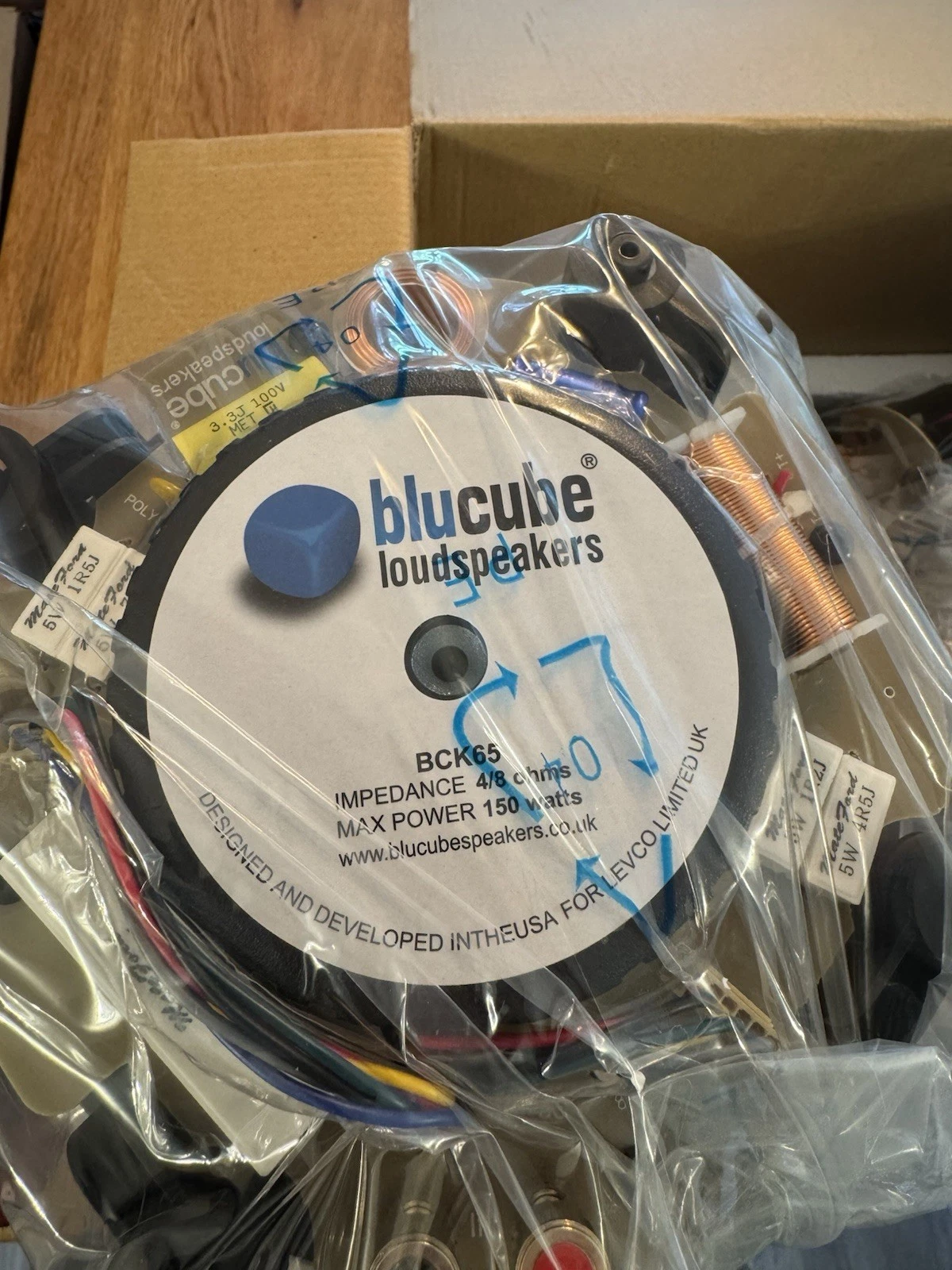BluCube Pair of Ceiling Speakers Loudspeakers BCK65 Brand New In Box 10