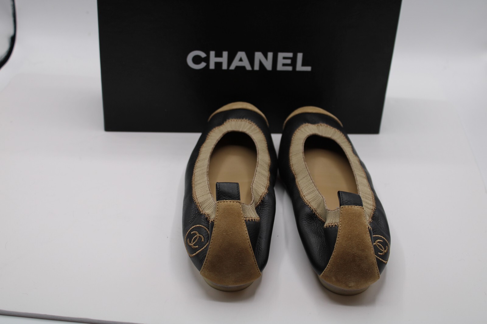 NIB Chanel Lambskin and Grosgrain Beige Black Skimmer  Ballerinas , Size 7.5B image 6