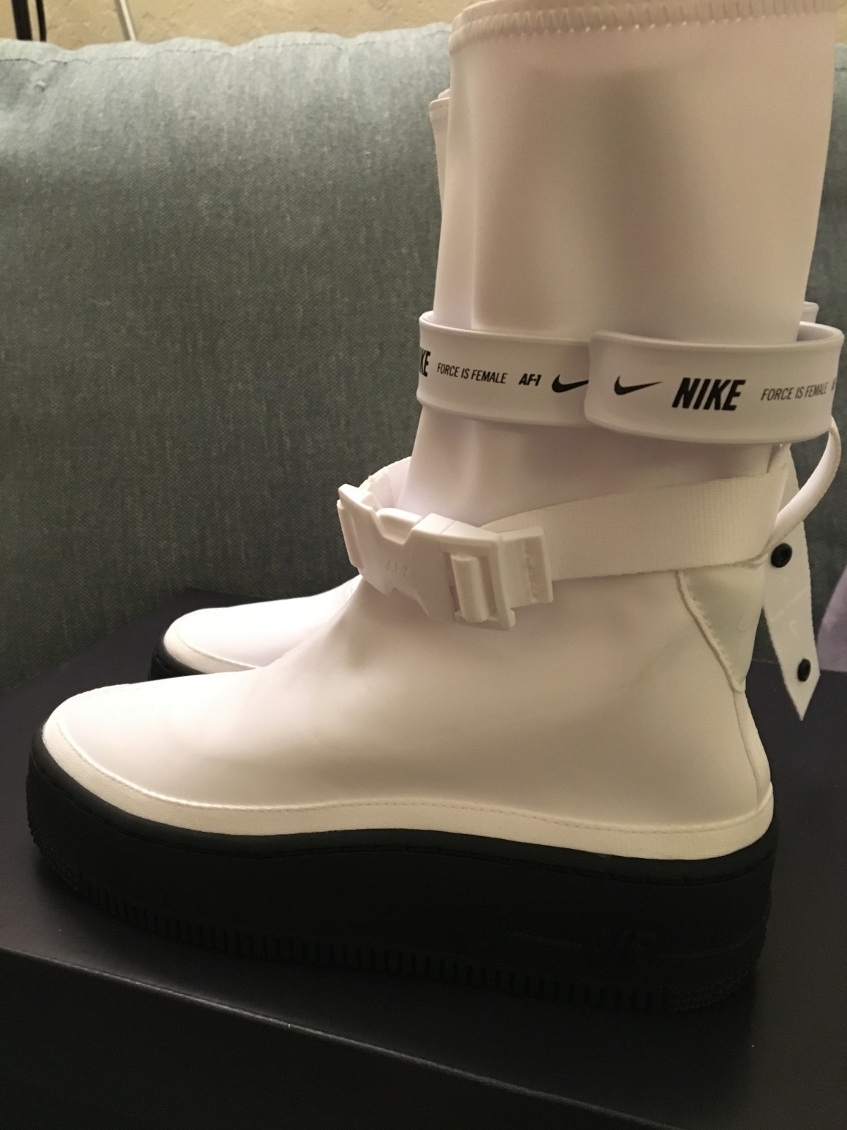 nike air force 1 sage high white