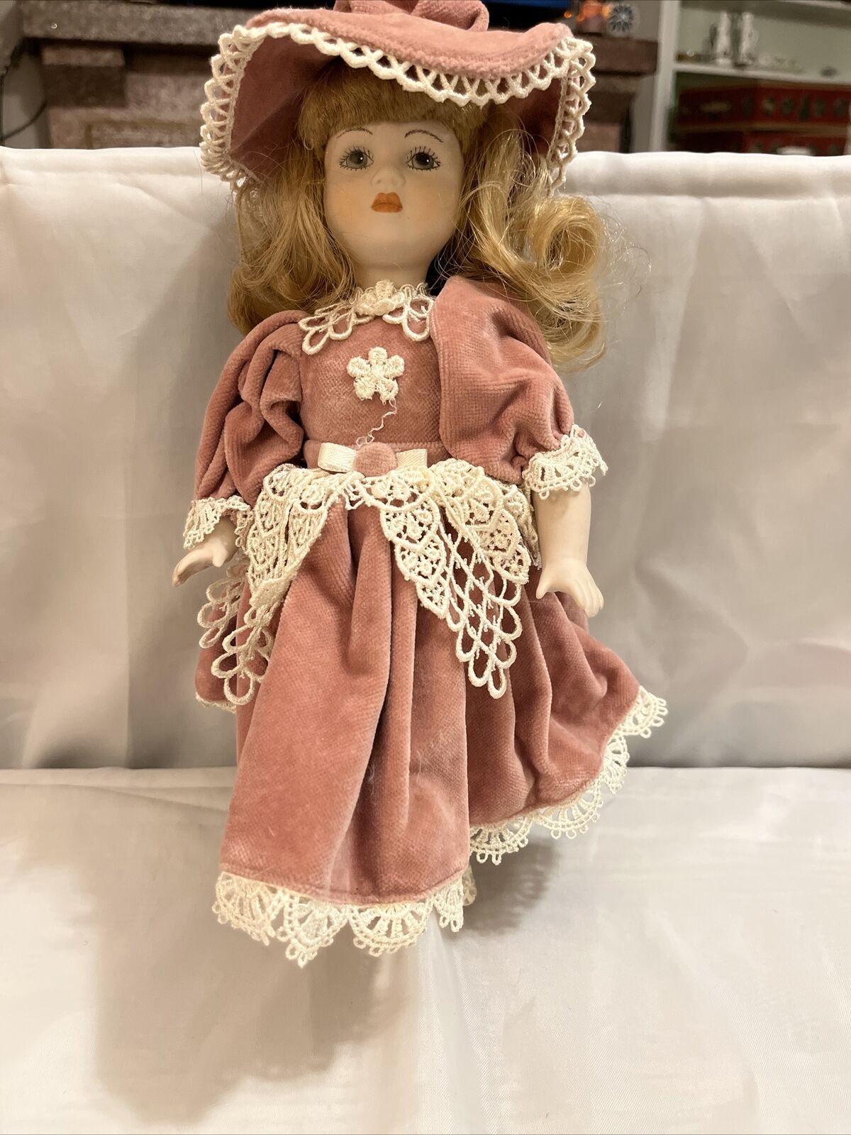 VTG Capodimonte 8 Porcelain Doll Belinda Red White Outfit Italy w