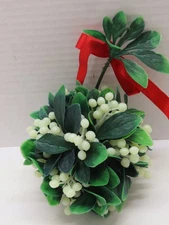 Plastic Mistletoe Kissing Ball Hanging Christmas Decor Satin Ribbon D4496