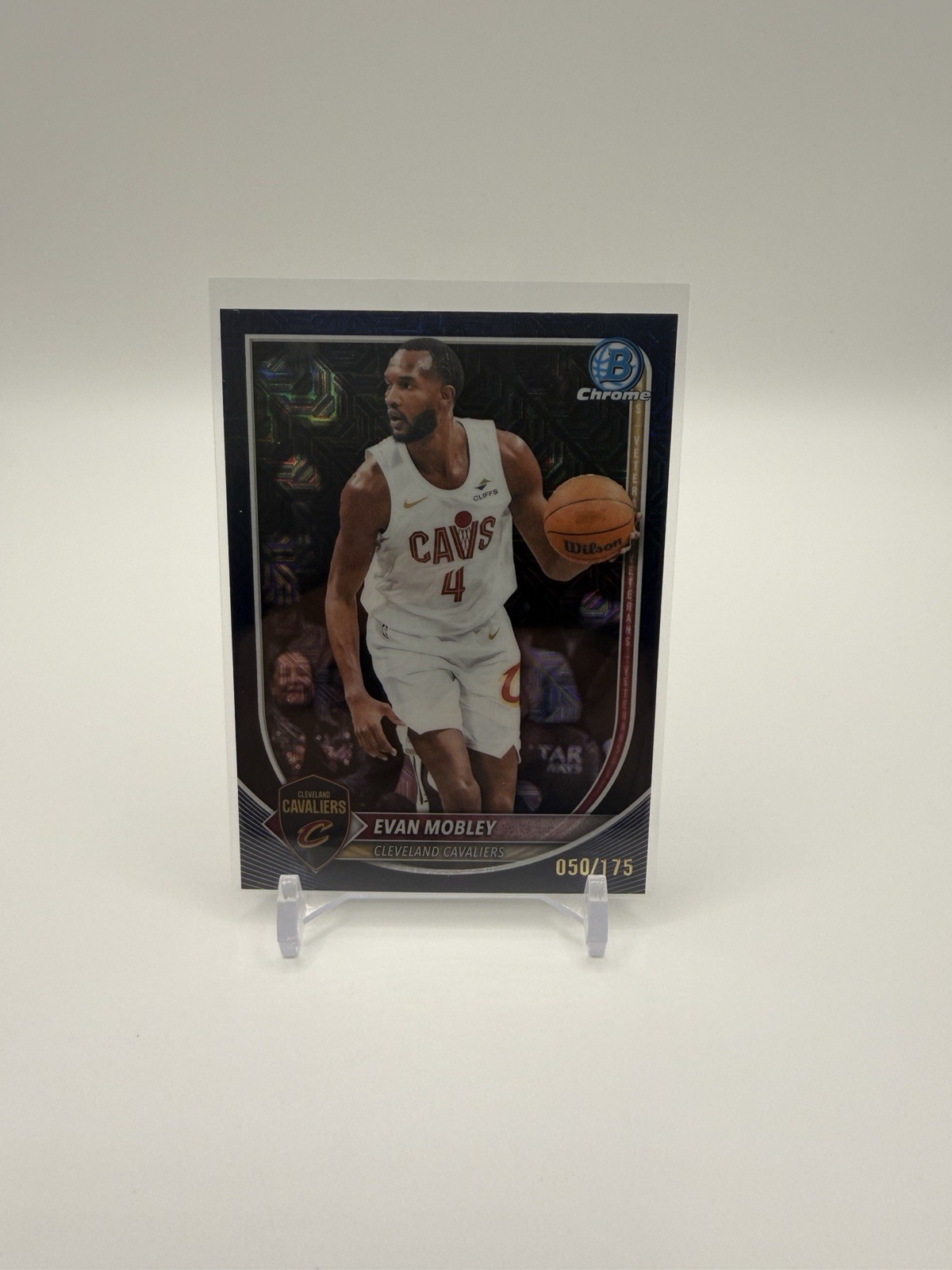 Topps 2025-26 Bowman Chrome Evan Mobley Cleveland Cavaliers BCV-93 /175