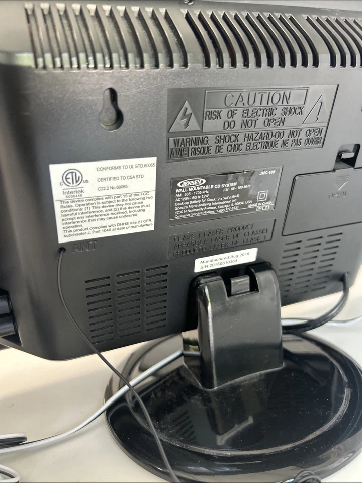 Jensen JMC-180 wall mountable CD AM-FM stereo - Image 2 of 4