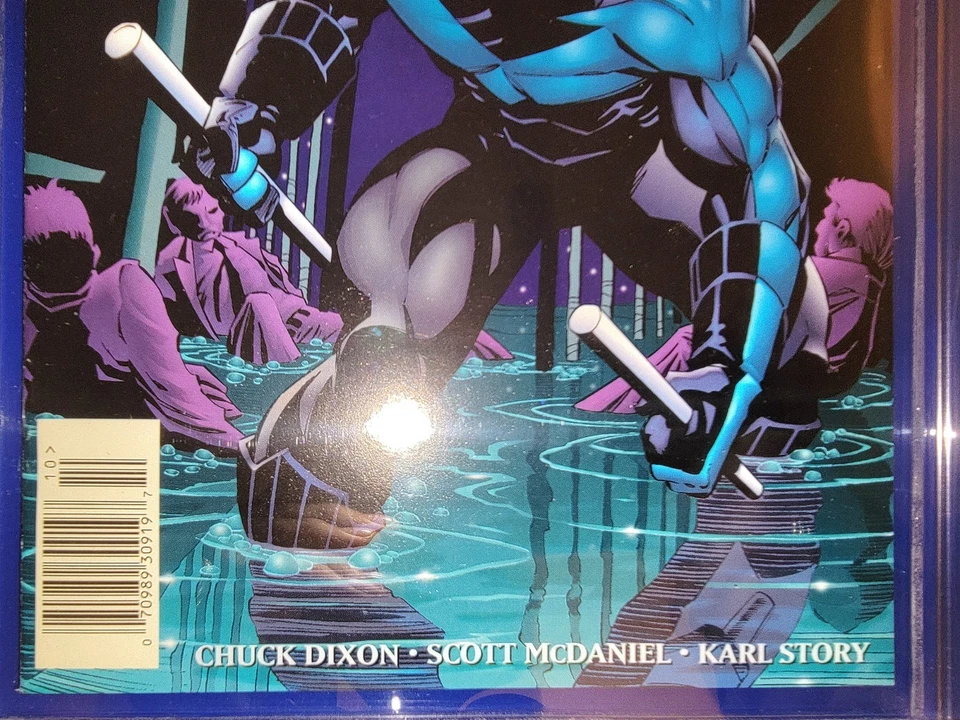 1996 NIGHTWING #1 9.8 Graded. VERY RARE NEWSSTAND VARIANT! 1st SERIES. - Image 3 of 4