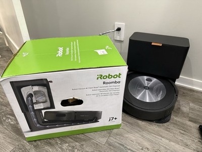 iRobot Roomba Combo j7+ Vacuum & Mop - Self-Emptying