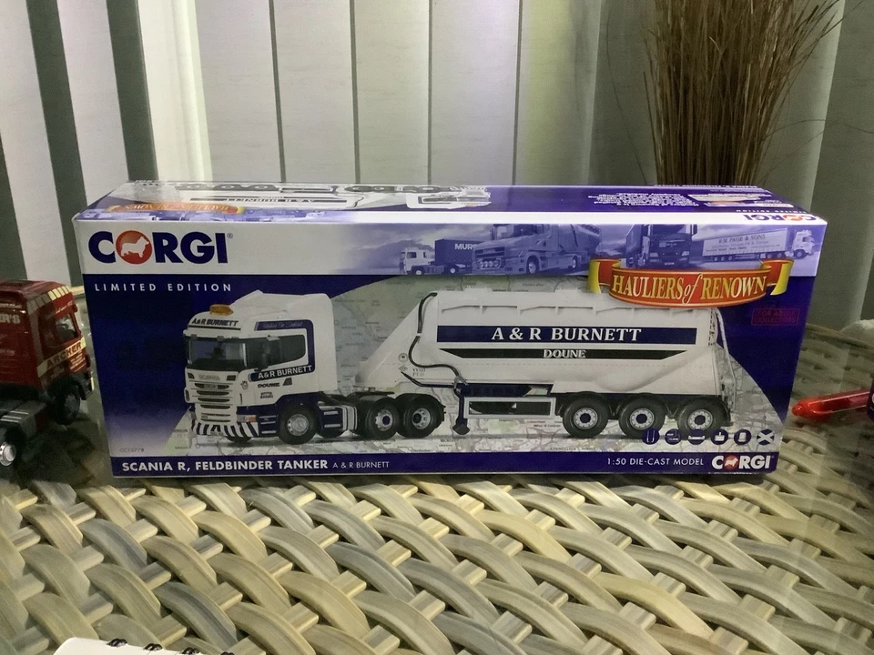 CORGI MODEL 1:50 - A & R BURNETT SCANIA TANKER - Image 2 of 3