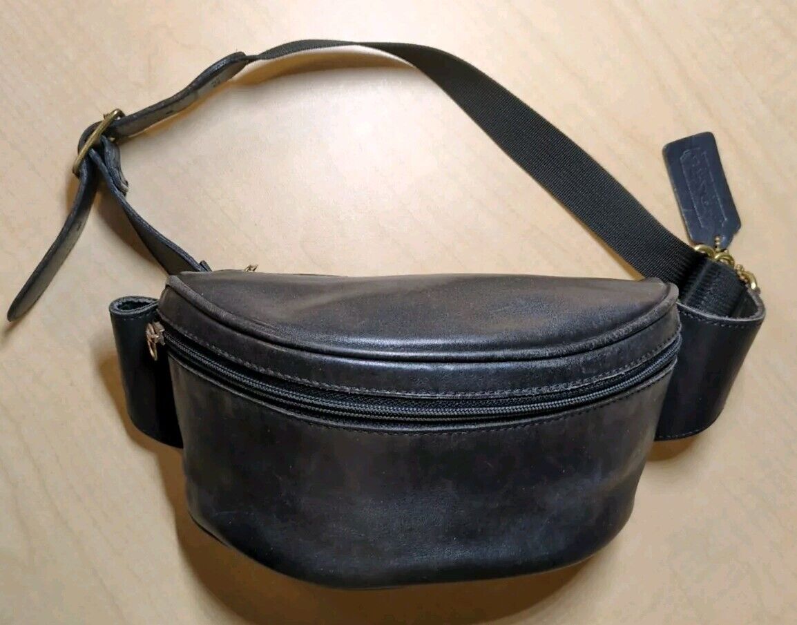 Vintage Coach Canteen Waist Pouch Fanny Pack M4B-0515 Black Vintage Coach Canteen Waist Pouch Fanny Pack M4B-0515 Black