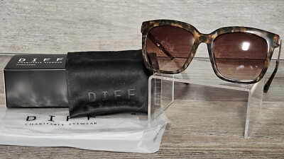 NEW DIFF HAILEY DUNMOR TORTOISE/BROWN GRADIENT SUNGLASSES Hailey Square Sunglasses | Black Brown Tortoise & Light  main image 3
